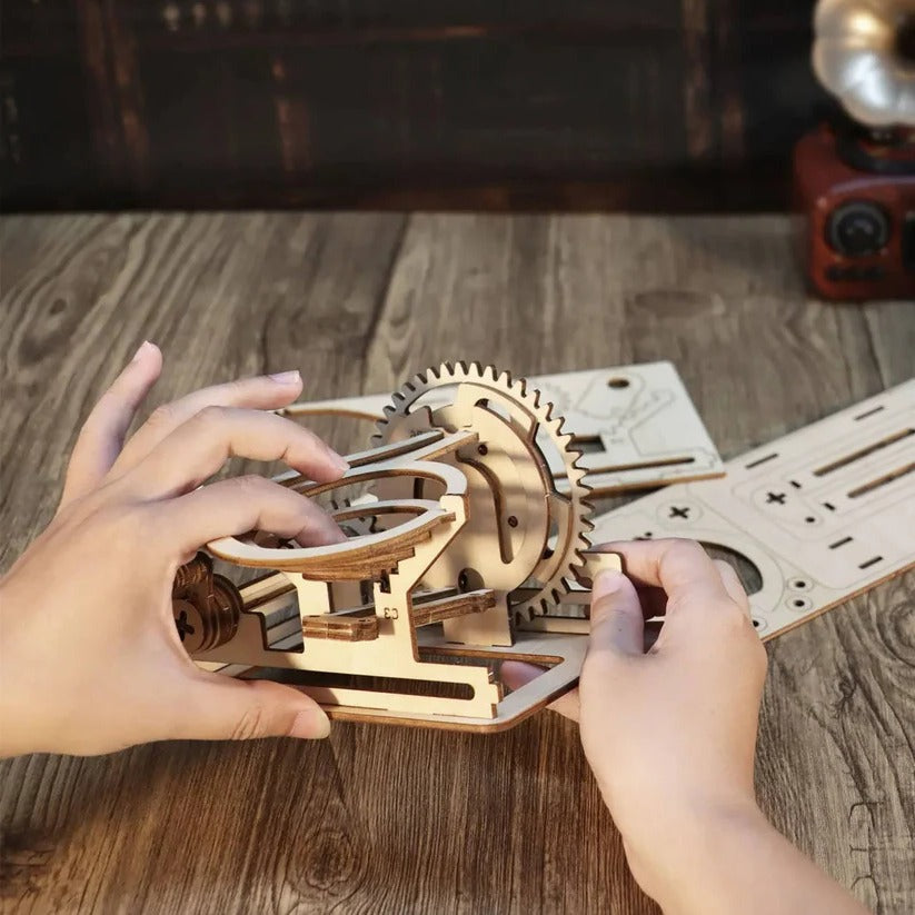 Mechanisches Marmorbahn-Bauset aus Holz für Erwachsene – Kreativer Spaß