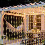 Solarbetriebene Lichtervorhänge für den Außenbereich – Perfekte Gartenbeleuchtung