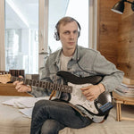Kompakter Gitarrenverstärker mit 10 Klangvorstufen und USB-Aufnahme