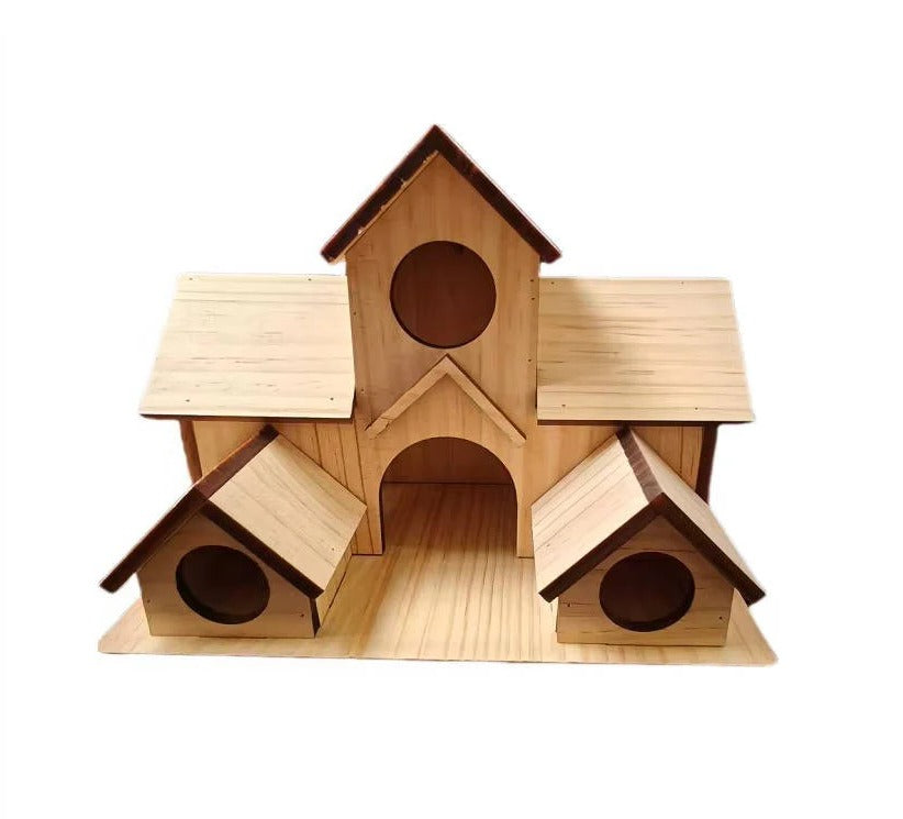 Elegantes Holzvogelhaus mit dekorativem Design für den Garten