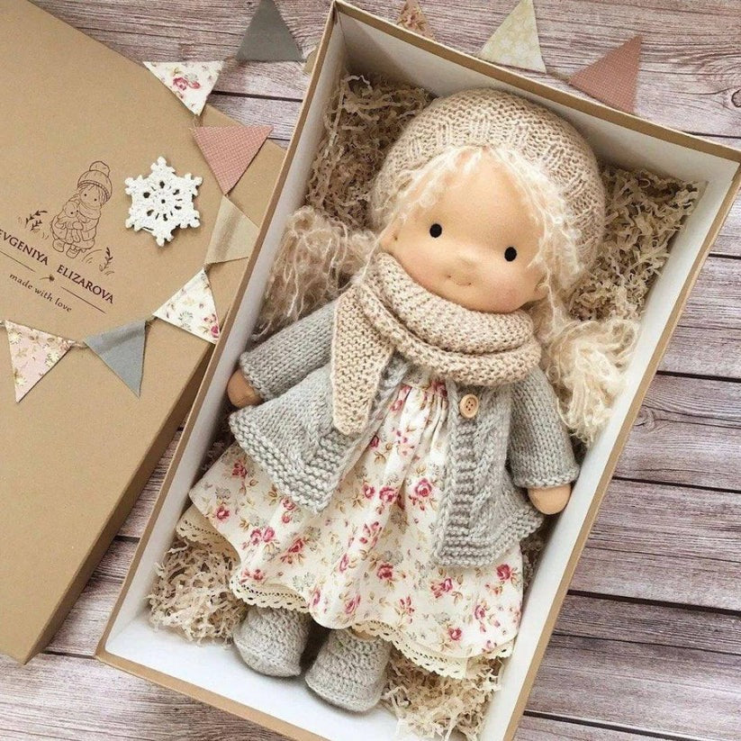 Hochwertige Baumwollpuppe aus natürlichen Materialien für Kinder