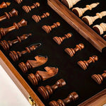 Elegantes Schachset aus Walnussholz mit Gewichten und Stauraum