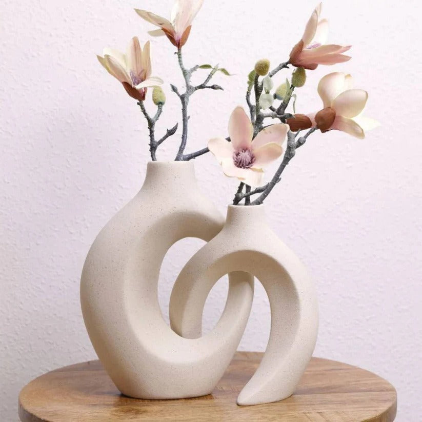 Keramische Vase mit Geflochtenem Design für Blumenarrangements