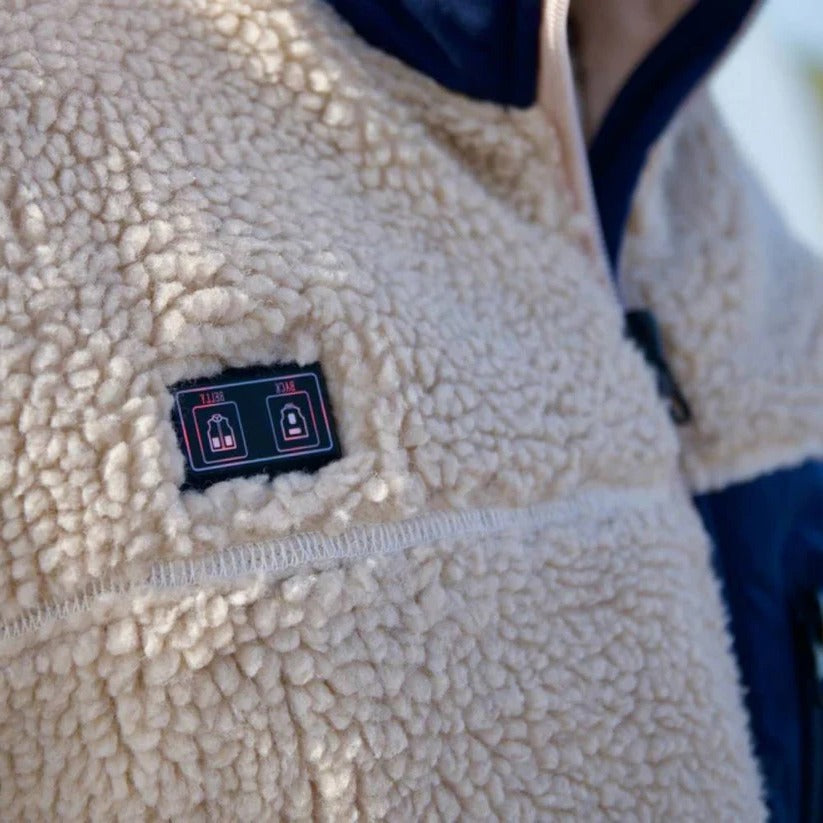 Wärmeisolierte Fleece-Weste mit individuell einstellbaren Temperaturzonen