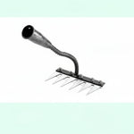 Ergonomischer Gartenrechen aus Stahl für effiziente Unkrautentfernung