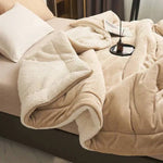 Bequeme Fleece-Decke für Sofa und Bett – Ideal für Reisen