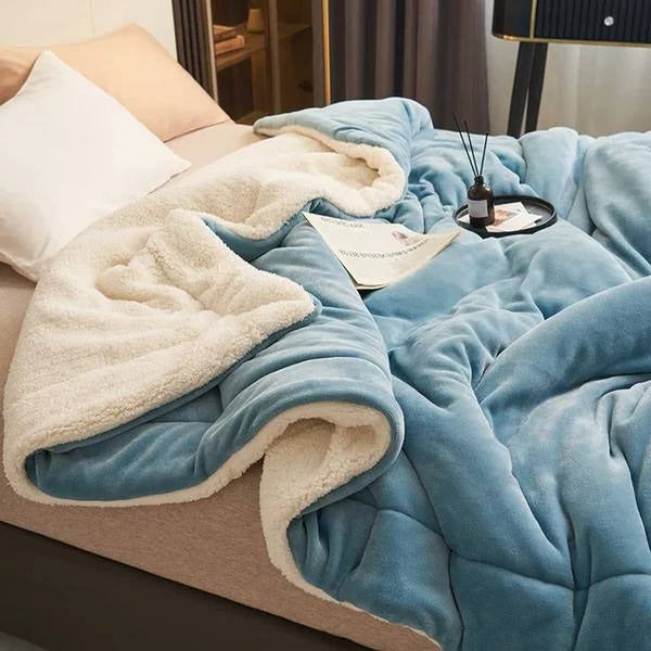 Kuschelige Fleece-Decke für Sofa und Bett – Perfekt für Reisen