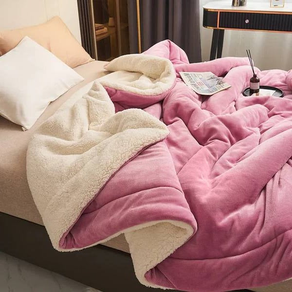 Kuschelige Fleece-Decke für Sofa und Bett – Perfekt für Reisen