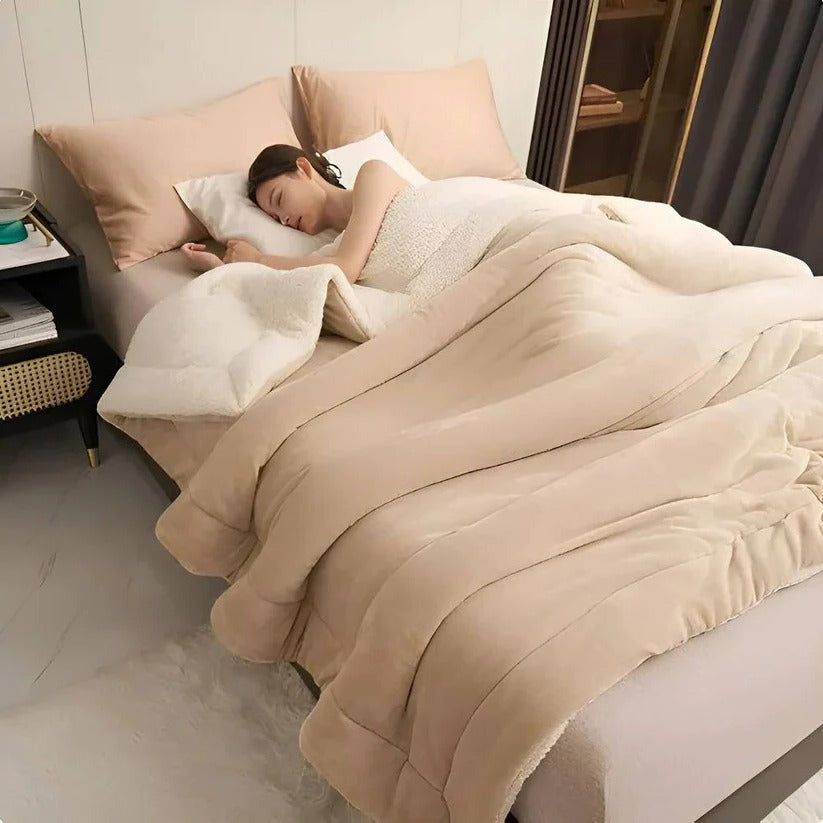 Kuschelige Fleece-Decke für Sofa und Bett – Perfekt für Reisen