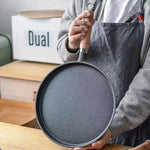 Gusseisen-Bratpfanne für perfekte Pfannkuchen auf Gas- und Induktionsherden