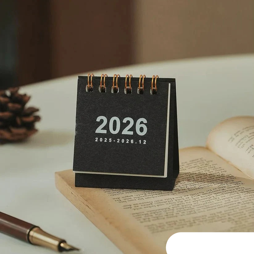 2026 Tischkalender mit praktischem Planungsdesign