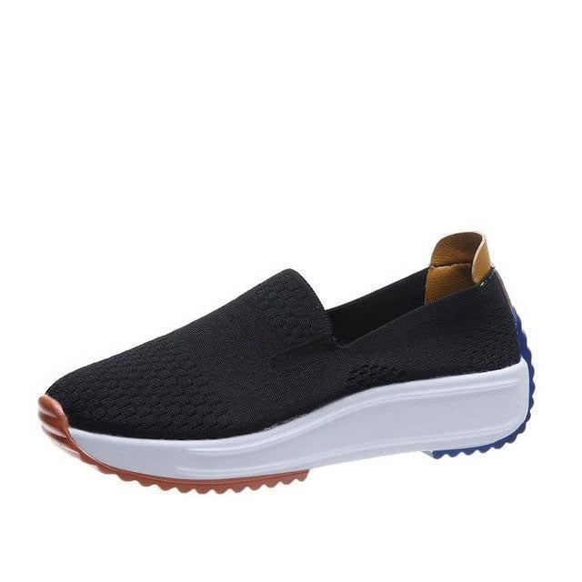 Luftige Slip-On Sneakers für Damen mit Weitem Zehenbereich und Gepolsterter Sohle