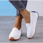 Luftige Slip-On Sneakers für Damen mit Weitem Zehenbereich und Gepolsterter Sohle