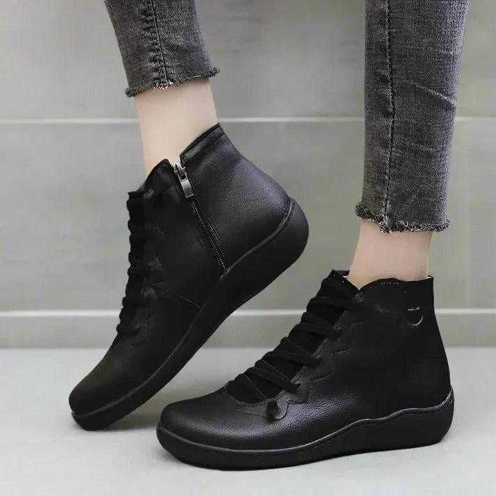 Damen Stiefeletten aus Kunstleder mit Blockabsatz und Reißverschluss