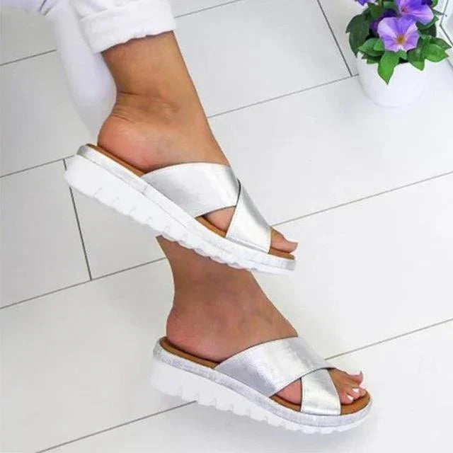 Damen Plattform-Sandalen mit offenem Zehenbereich und Wedge-Absatz