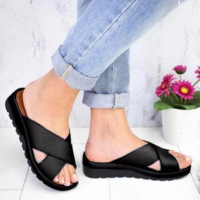 Damen Plattform-Sandalen mit offenem Zehenbereich und Wedge-Absatz