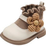 Bequeme und modische Stiefel für Mädchen mit Blumenverzierung