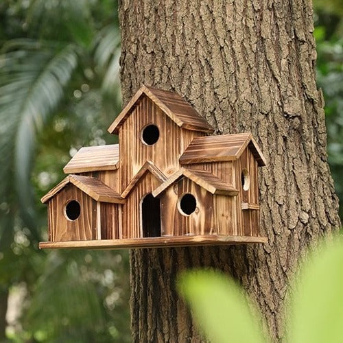 Hölzernes Vogelhaus – Handgefertigtes Baumvogelhaus mit 6 Löchern
