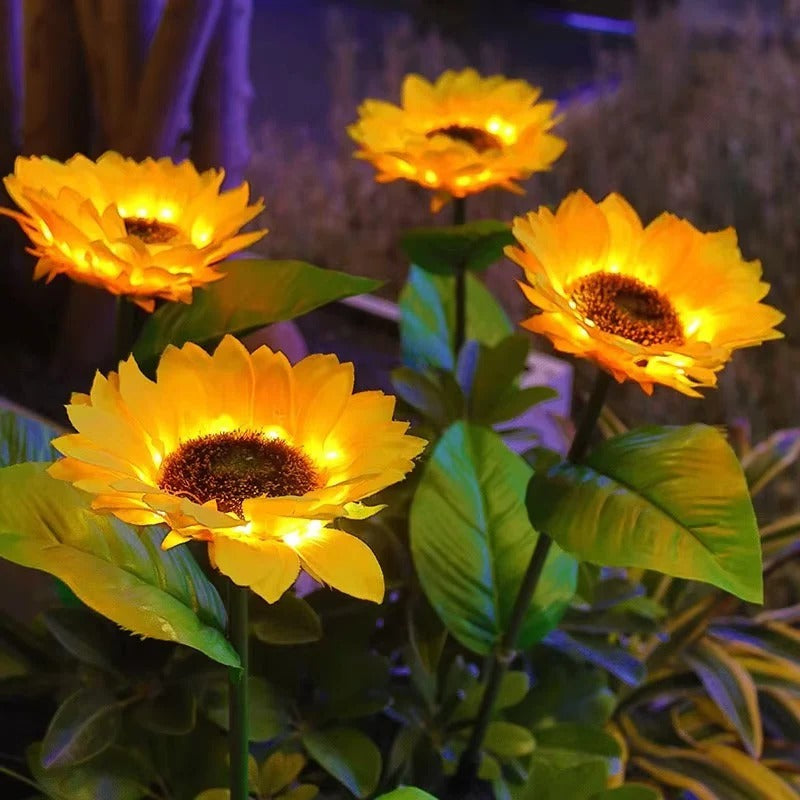 Solarbetriebene LED Blumenstecker für Gartenwege