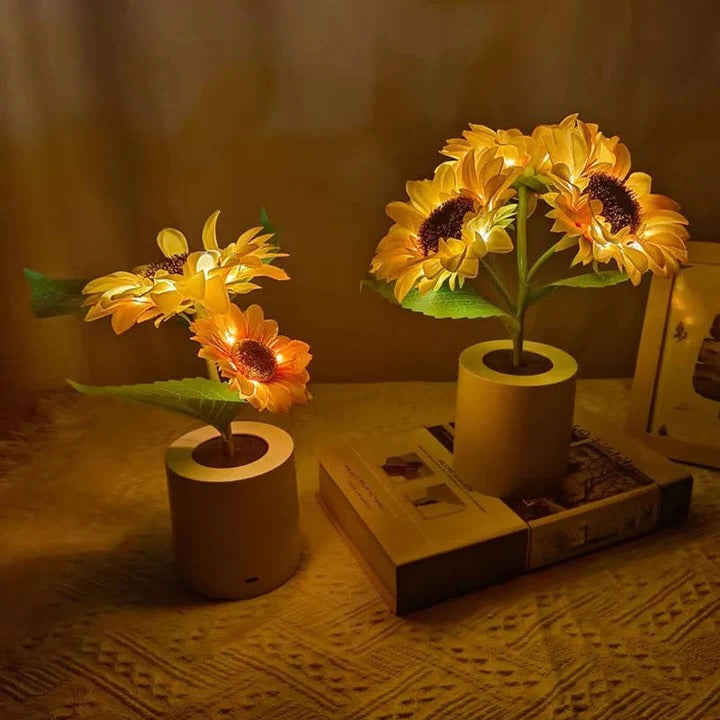 Verstellbare USB-Wiederaufladbare LED-Lampe im Sonnenblumenstil