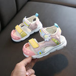 Bunte Kinder-Sandalen mit Klettverschluss für sommerliche Sandabenteuer