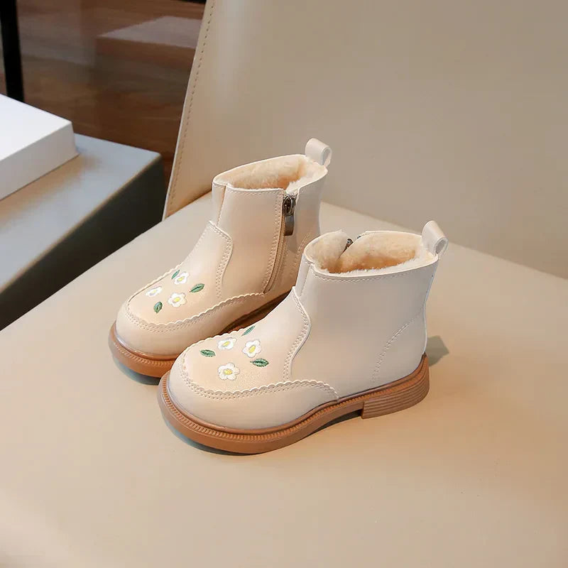 Bequeme Kinderstiefel mit Reißverschluss und Blumenmuster