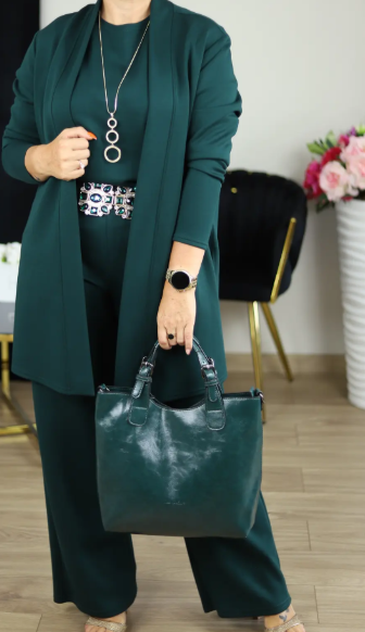 Dreiteiliges Lounge-Set für Damen: Cardigan, Top und Hose