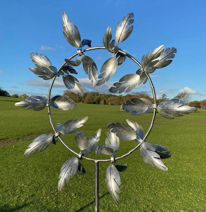 Verzauberter Garten-Windspiel aus Metall