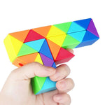 Farbenfroher Schlangenwürfel – Knobelspiel für große und kleine Denker