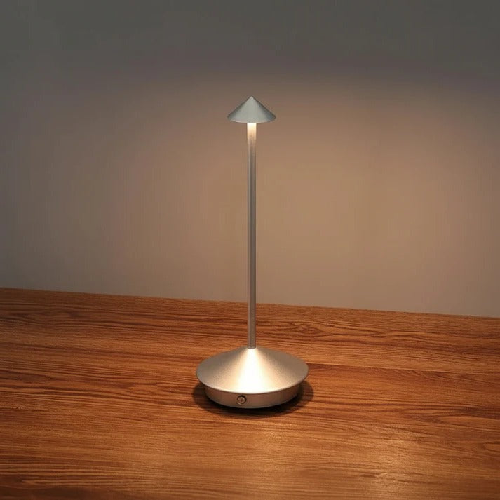 Tragbare Wireless LED Tischlampe mit Touch-Dimmfunktion