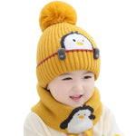 Strickmützen- und Schal-Set für Kinder im Pinguin-Design