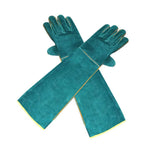 Schutzhandschuhe aus robustem Material für den Umgang mit Tieren