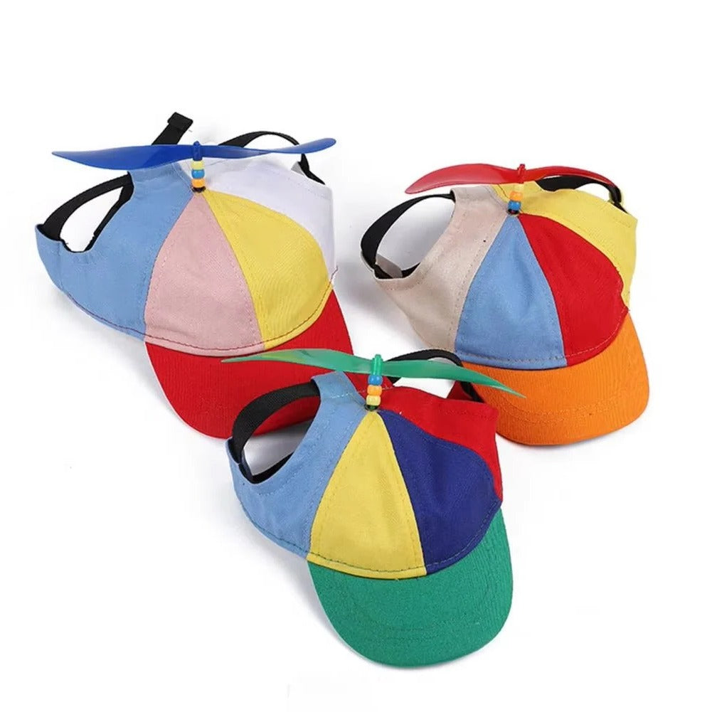 Verstellbare Haustierkappe mit Spielzeugpropeller