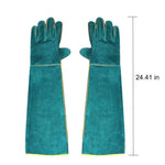 Schutzhandschuhe aus robustem Material für den Umgang mit Tieren
