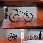 Elegante Drahtkunst Fahrradskulptur für jeden Raum