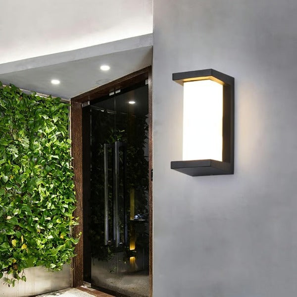 Elegante LED Außenleuchte für Wandmontage