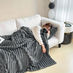 Gemütliche Fleece-Decke für Sofa und Bett – Weich und Pflegeleicht