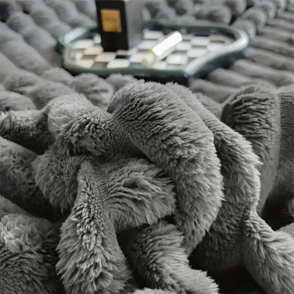 Gemütliche Fleece-Decke für Sofa und Bett – Weich und Pflegeleicht