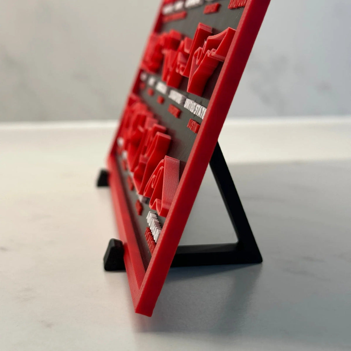 3D Printed 2026 Racing Calendar - F1 Tracks Wall Art with Display Stand
