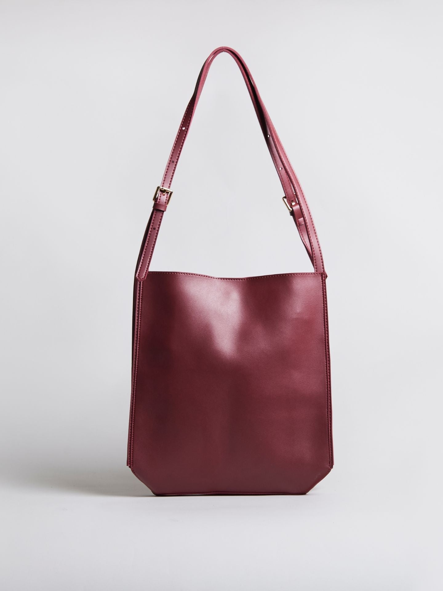 Stylish Handbag for Women with Flexible Carrying Option