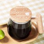 Automatische Kaffeetasse mit Holzgriff – Innovativer Genuss