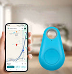 Kompakter GPS-Tracker für Kinder mit SOS-Funktion und Echtzeitortung