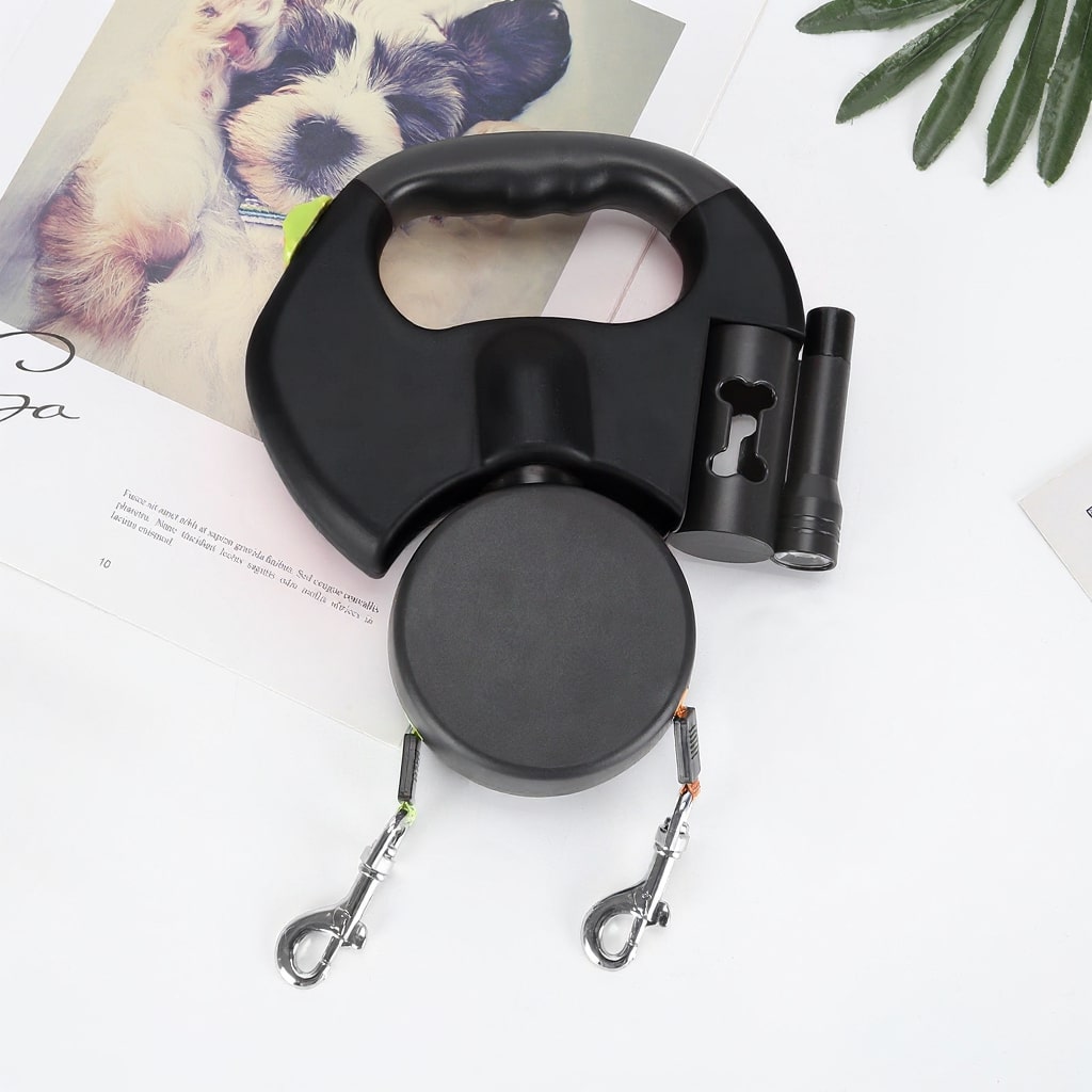 Innovative Doppelleine für Hunde & Katzen mit LED & Kotbeutelhalter