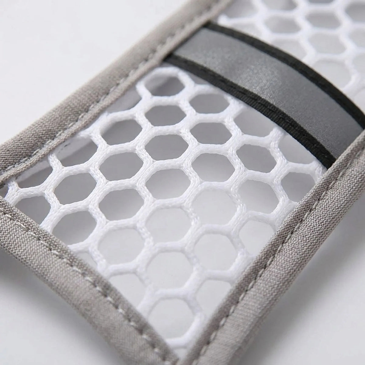 Lightweight Hydration Vest for Hiking - Unisex Design