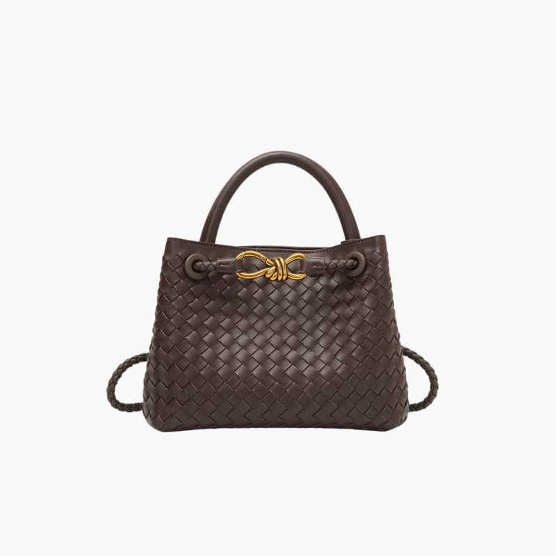 Stylish, woven bag for the modern lifestyle