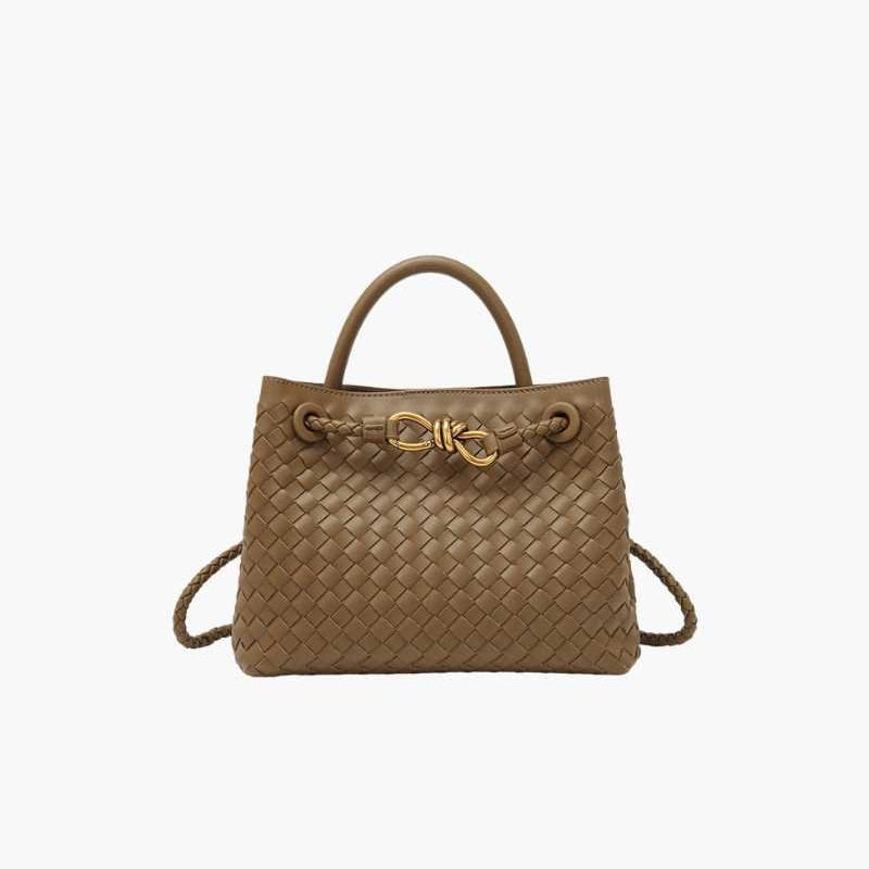 Stylish, woven bag for the modern lifestyle
