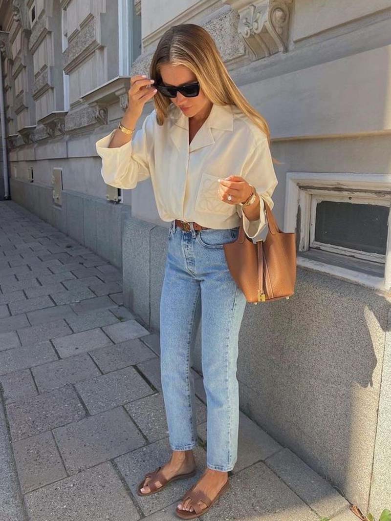 Stylish Vegan Leather Handbag for Every Moment