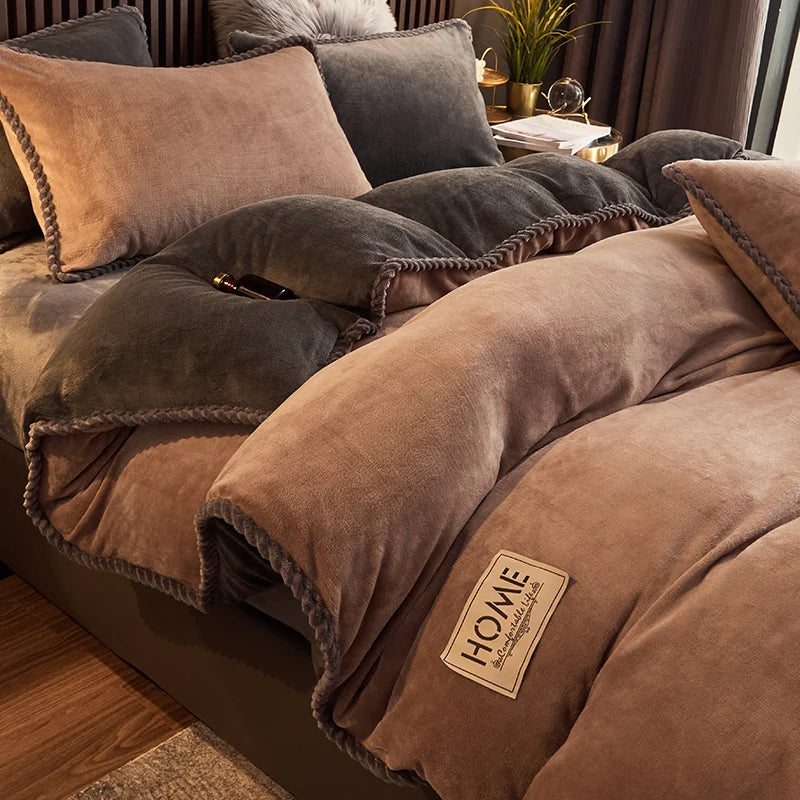Soft Fleece Bedding Set with Velvet Finish
