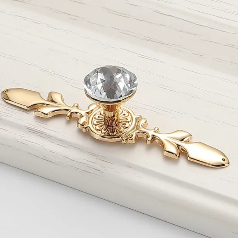 Elegante Schubladenknöpfe aus Kristall mit Diamantdesign