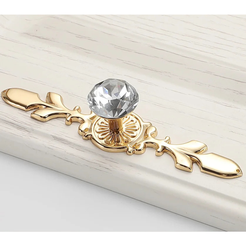 Elegante Schubladenknöpfe aus Kristall mit Diamantdesign